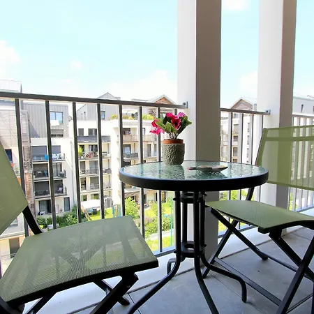 Dam1 - Disneyland Paris & Val D'europe - Parking & Wifi Montévrain